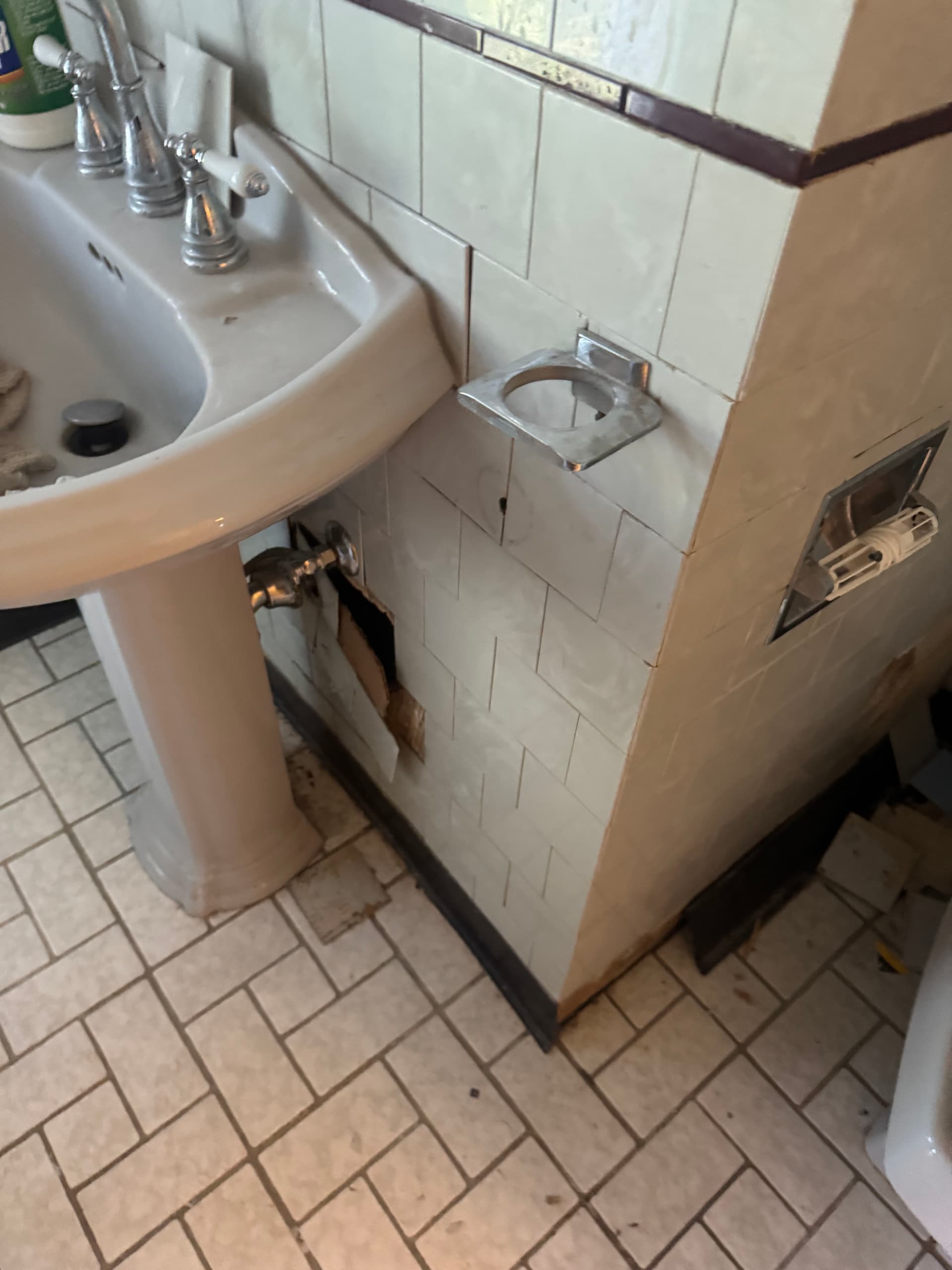 Gallery photos for Brighton Home Repairs That Helped Get It Back on the Market: Image #7
